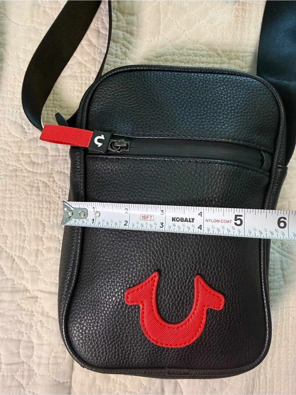True Religion Nowak Crossbody Bag Black Faux Leather Red Zipper Logo Excellent